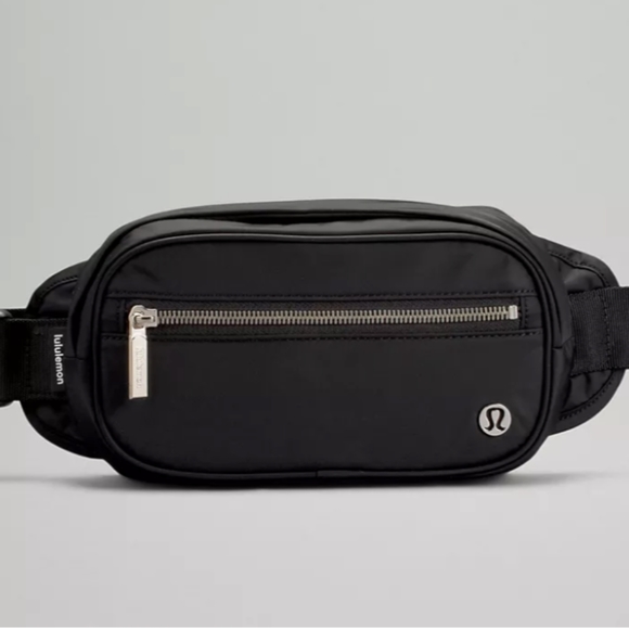 lululemon athletica Handbags - Lululemon Wunderlust Belt Bag